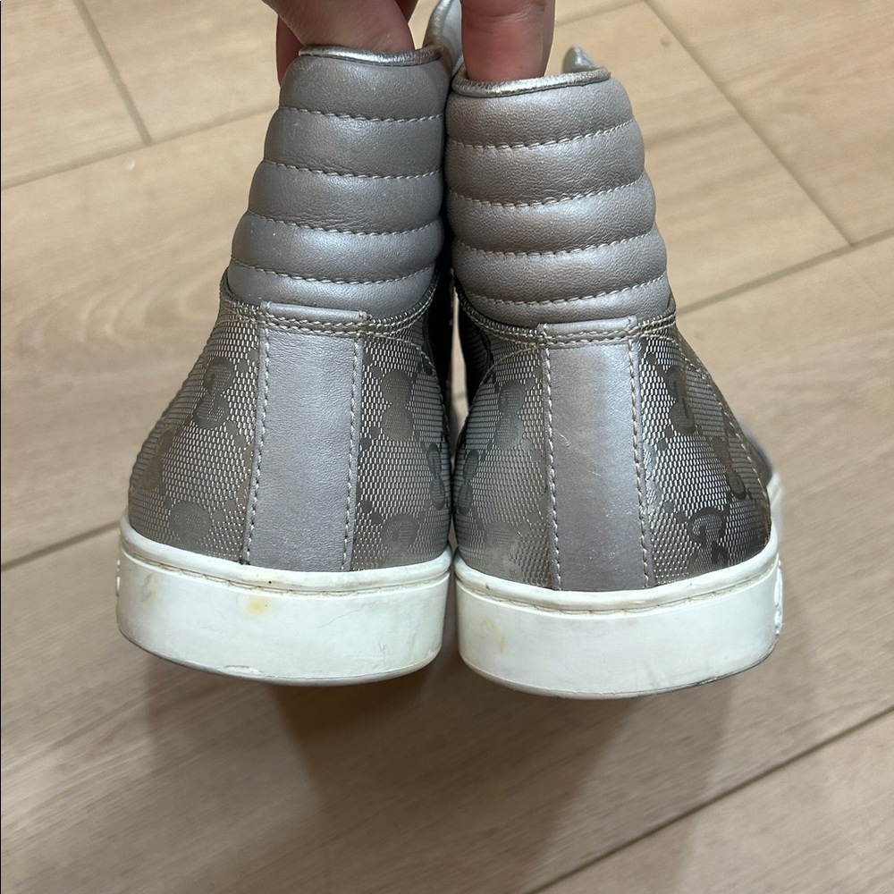 Gucci High Top Sneakers 6.5 - Picture 7 of 16
